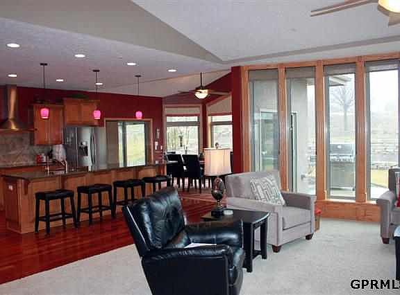 2nd image of 5525 N 153rd Ave
