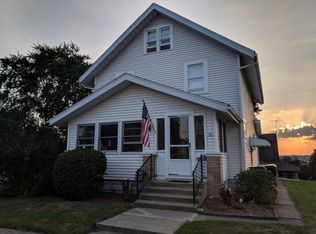 66 1st St NE, Barberton, OH
