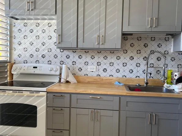 933 Kaheka St APT A402, Honolulu, HI 96814