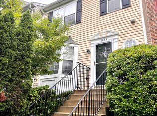 1984 Pawlet Dr, Crofton, MD 21114