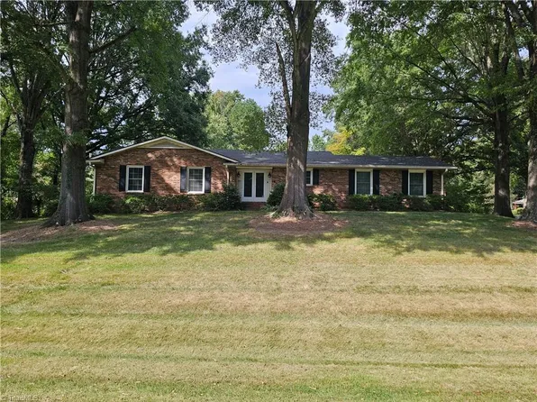 395 Widaustin Dr, Winston Salem, NC 27127