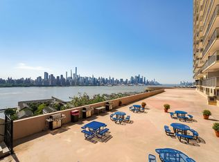 6600 Boulevard East #15J, West New York, NJ
