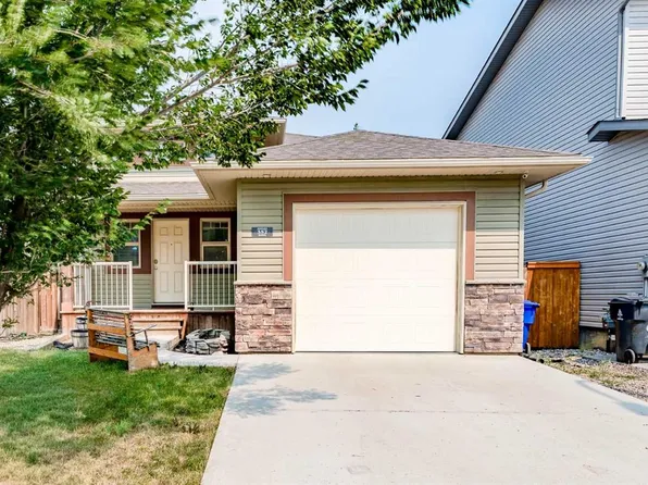 352 S Crocus Ter W, Lethbridge, AB T1J 5J3