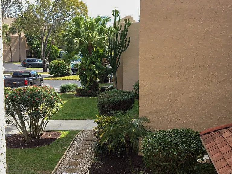 9440 Live Oak Pl #208 — Photo 31
