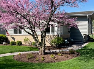 784 S Fairfield Ave, Elmhurst, IL