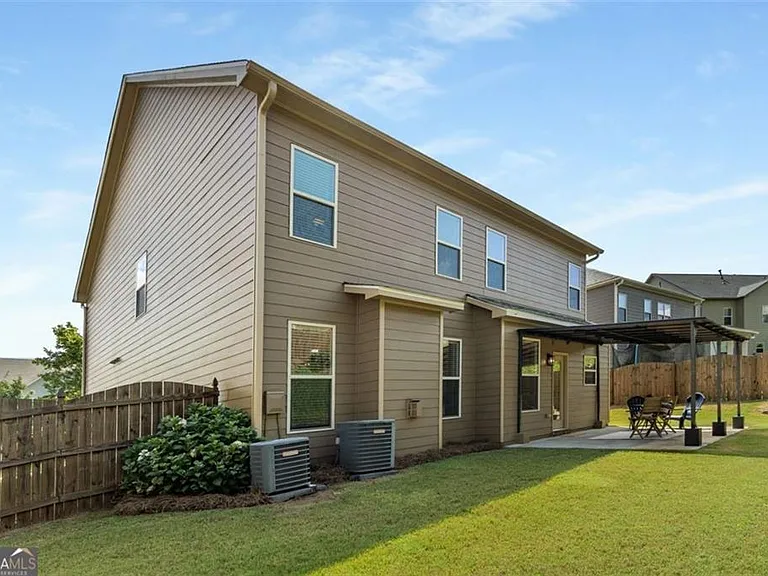 5115 Rialto Way — Photo 34