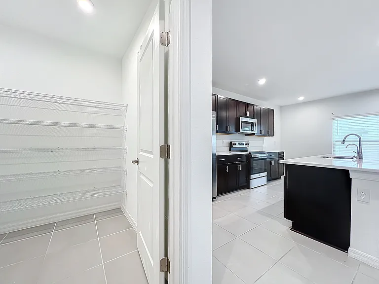 5627 Costa Blanca Way — Photo 28