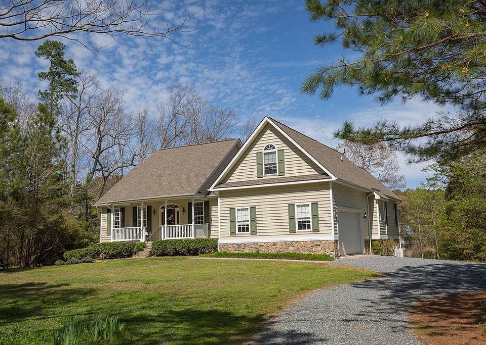 1st image of 728 Southgate Dr