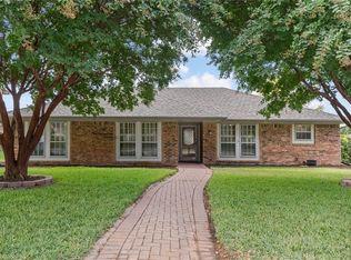 1532 Cross Bend Rd, Plano, TX 75023