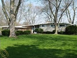 1st image of 13055 Lakeview Dr