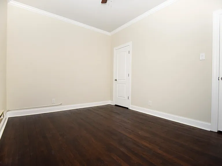 312 Lee St #2 — Photo 10