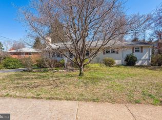 1417 Pathfinder Ln, Mc Lean, VA