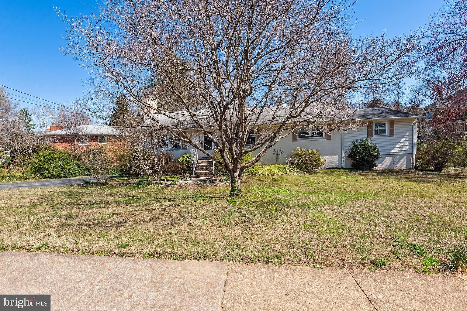 1417 Pathfinder Ln photo 1