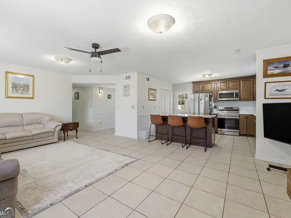 3893 Sloan Mill Rd, Gainesville, GA 30507