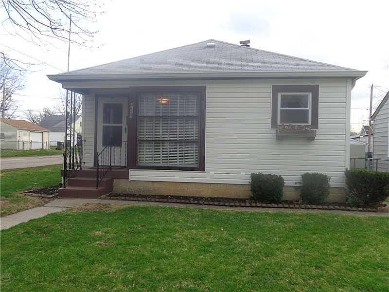 1st image of 4657 E Young Ave