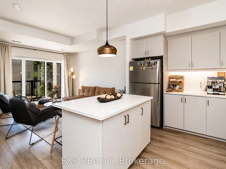 25 Isherwood Ave #23 — Photo 8