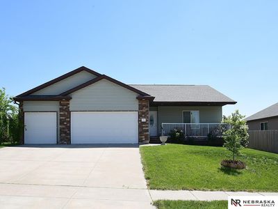 70 Switchgrass Ln, Bennet, NE, 68317