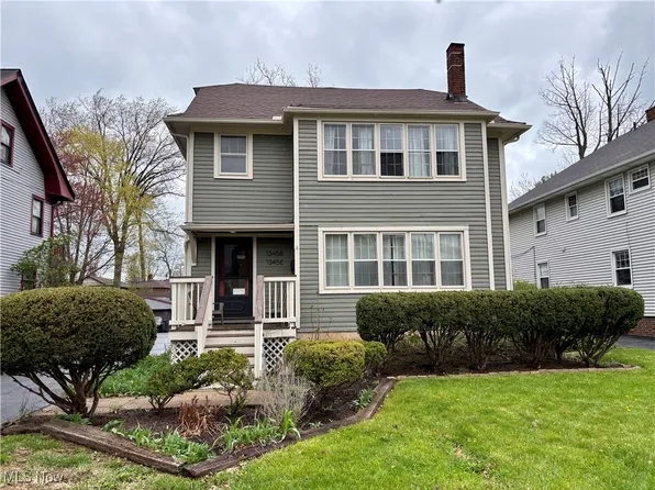 13456 Clifton Blvd, Lakewood, OH 44107