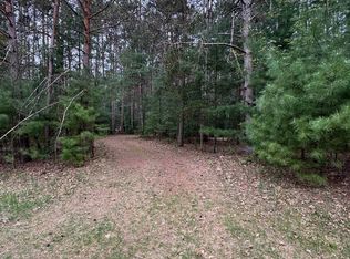 N2343 Pine Cir, Redgranite, WI 54970