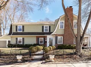 6727 Brookside Rd, Kansas City, MO 64113