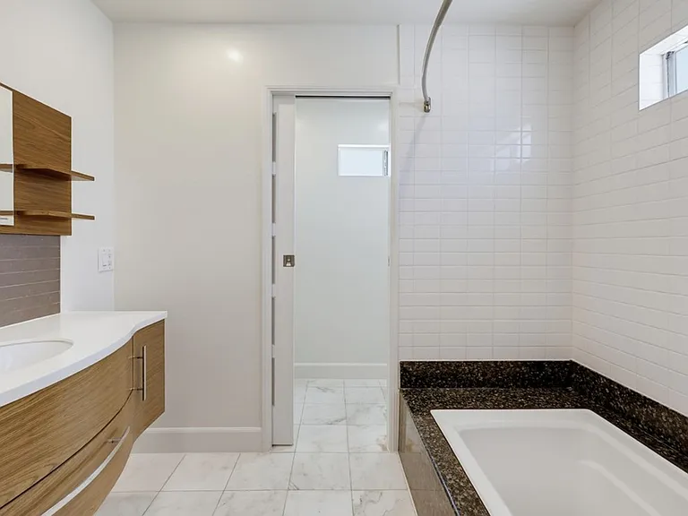 1470 Rosecrans Street — Photo 16