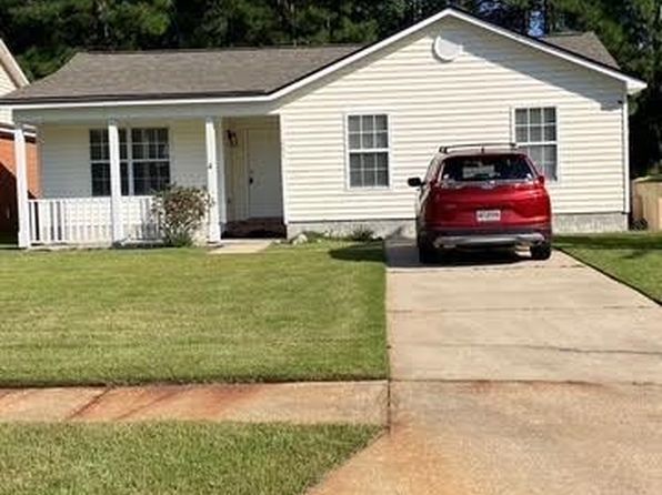 685 Rushing St