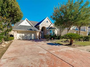 14207 Hawkesbury Ct, Sugar Land, TX 77498