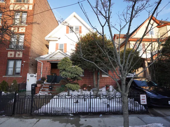 2053 East 17th Street image 1 of 19