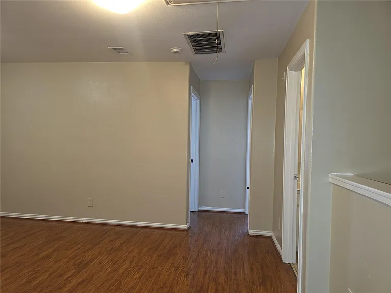 12411 Urban Dale Ct — Photo 8