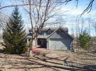 N2128 River Oaks Rd, Reeseville, WI 53579