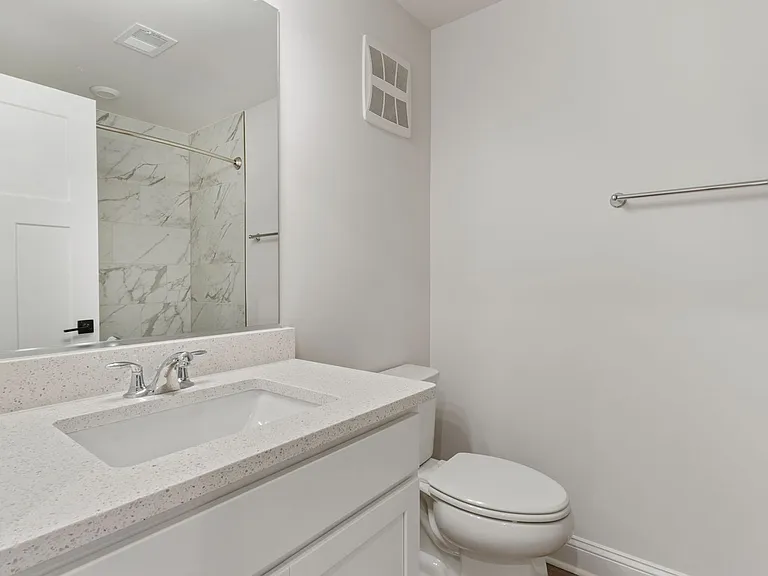 2232 Leeham St — Photo 12