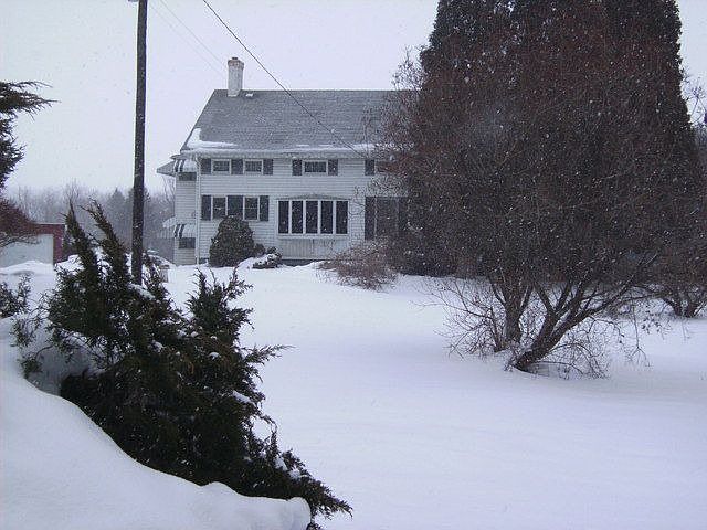 2nd image of 105 New Galilee Rd