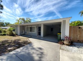 5015 Eastchester Dr, Sarasota, FL 34234