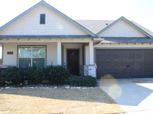 304 Daleview Dr, Kennedale, TX 76060