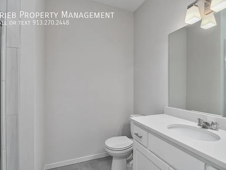 2677 W Dartmouth St — Photo 25