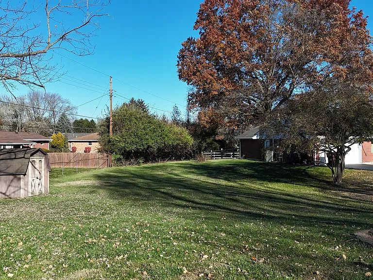 1070 Nagle Ct — Photo 20
