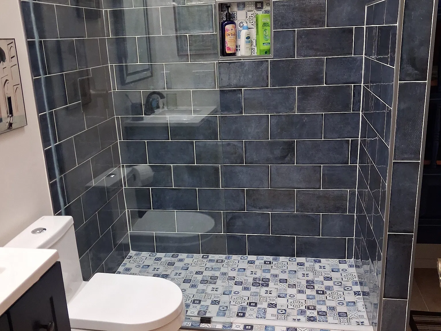 3 bed, 2220 sqft, $3,200 — Photo 3