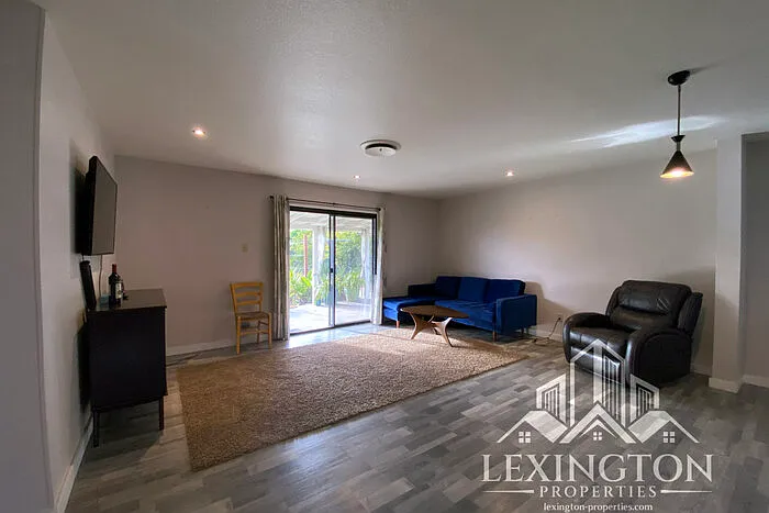 5001 Date Ave — Photo 9