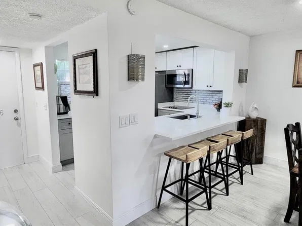2615 NE 3rd Ct #1060, Boynton Beach, FL 33435