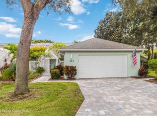 723 Kenwood Cir, Melbourne, FL 32940