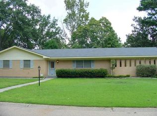 1230 Springdale Dr, Jackson, MS 39211