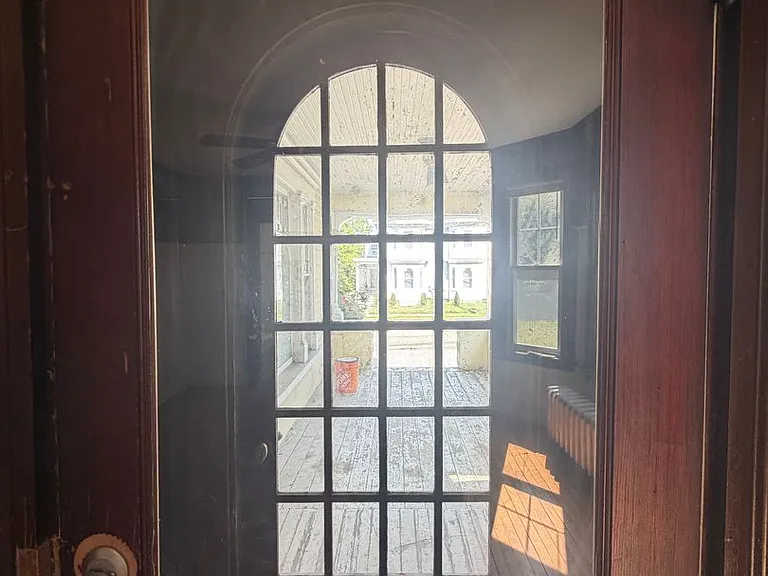 202 Central Ave — Photo 21