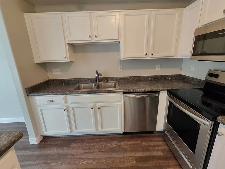 14244 S Daisyfield Dr — Photo 5