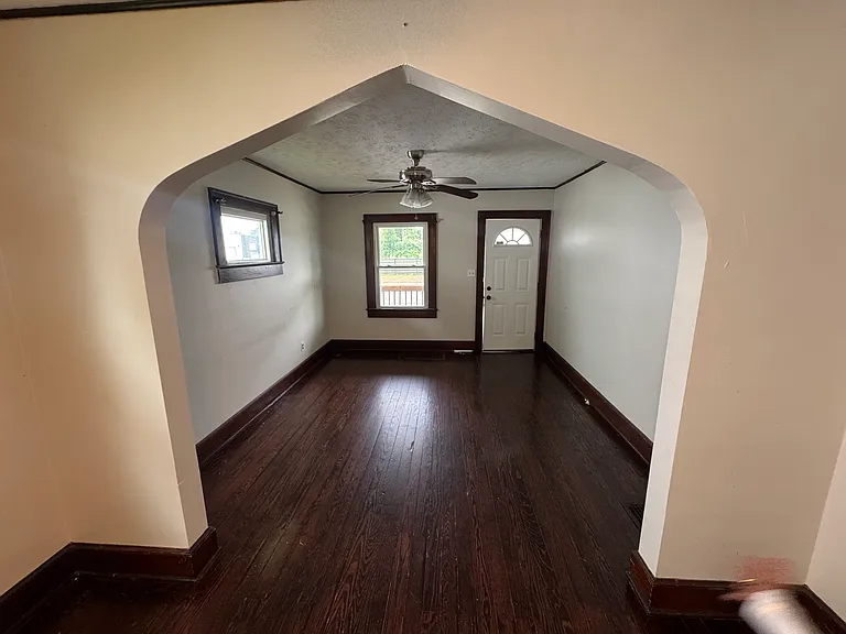 1601 S Yellow Springs St — Photo 16