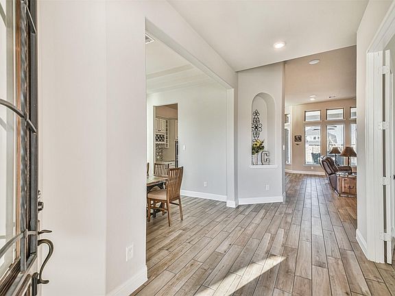 5th image of 20210 Mahogany Bay Ln