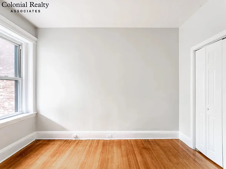 10 Strathmore Rd #22 — Photo 32
