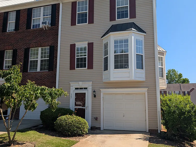 307 Canewood Pl — Photo 24