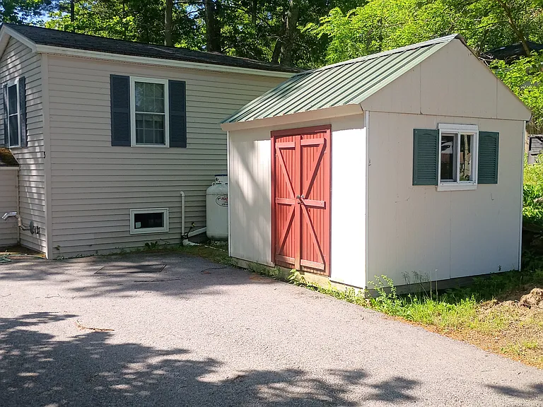 3 Alice Rd — Photo 33