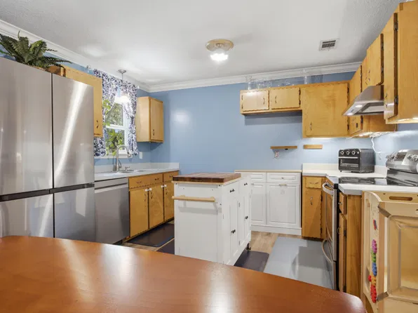 229 Palmetto Ave, Niceville, FL 32578