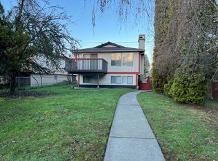 8121 17th Ave SW, Seattle, WA 98106